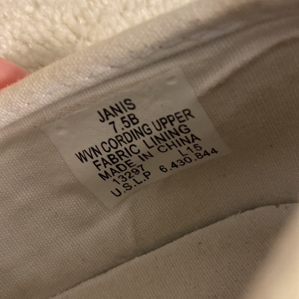 Ralph Lauren Janice 7.5B white checkerboard slip on sneaker - Picture 3 of 3